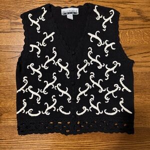 Reference Point Vintage Black White Embroidered Sweater Button Vest Size Small